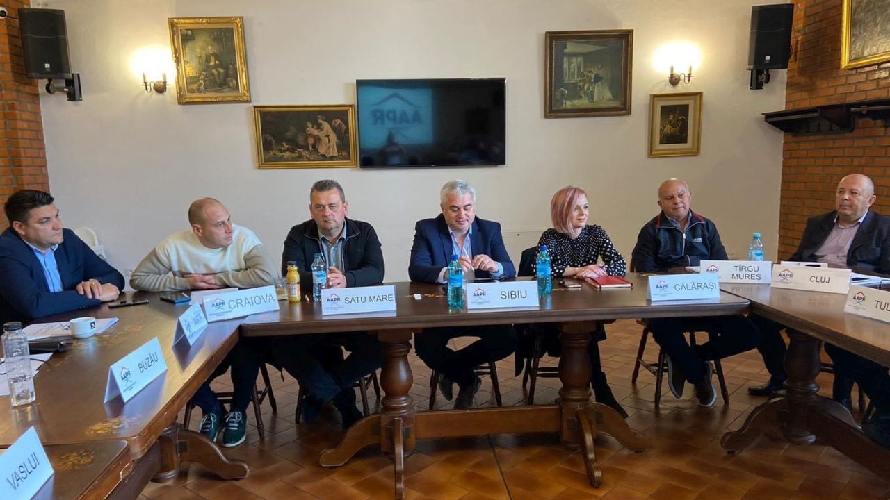 Administratorii de piețe agroalimentare din România s-au întâlnit la Brașov